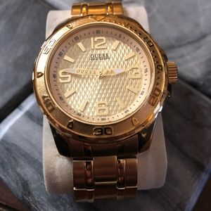 Men’s Gold-Tone Textured Sport GUESS Watch